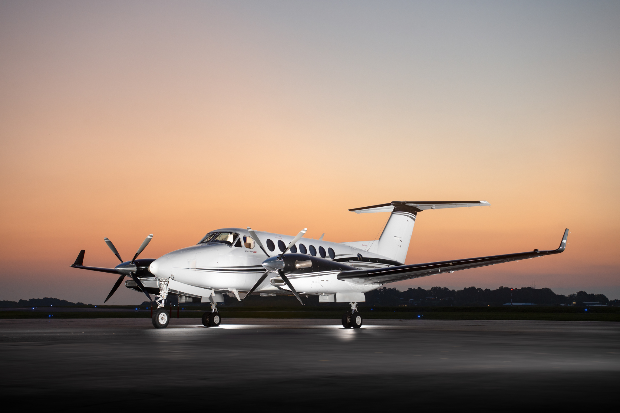 Beechcraft King Air 350i for Sale Mente Group Dallas Texas Private Jet for Sale Turbo Prop