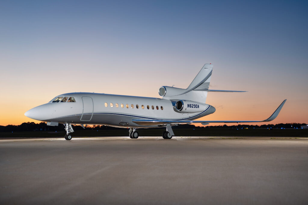 Dassault Falcon 900EZ EASy private jet for sale dallas texas falcon jet broker for sale